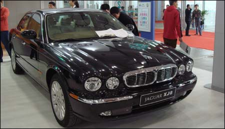 美洲豹XJ8